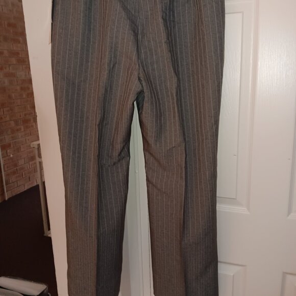 Kasper Kate business casual pants, size 12 petite - Picture 2 of 4
